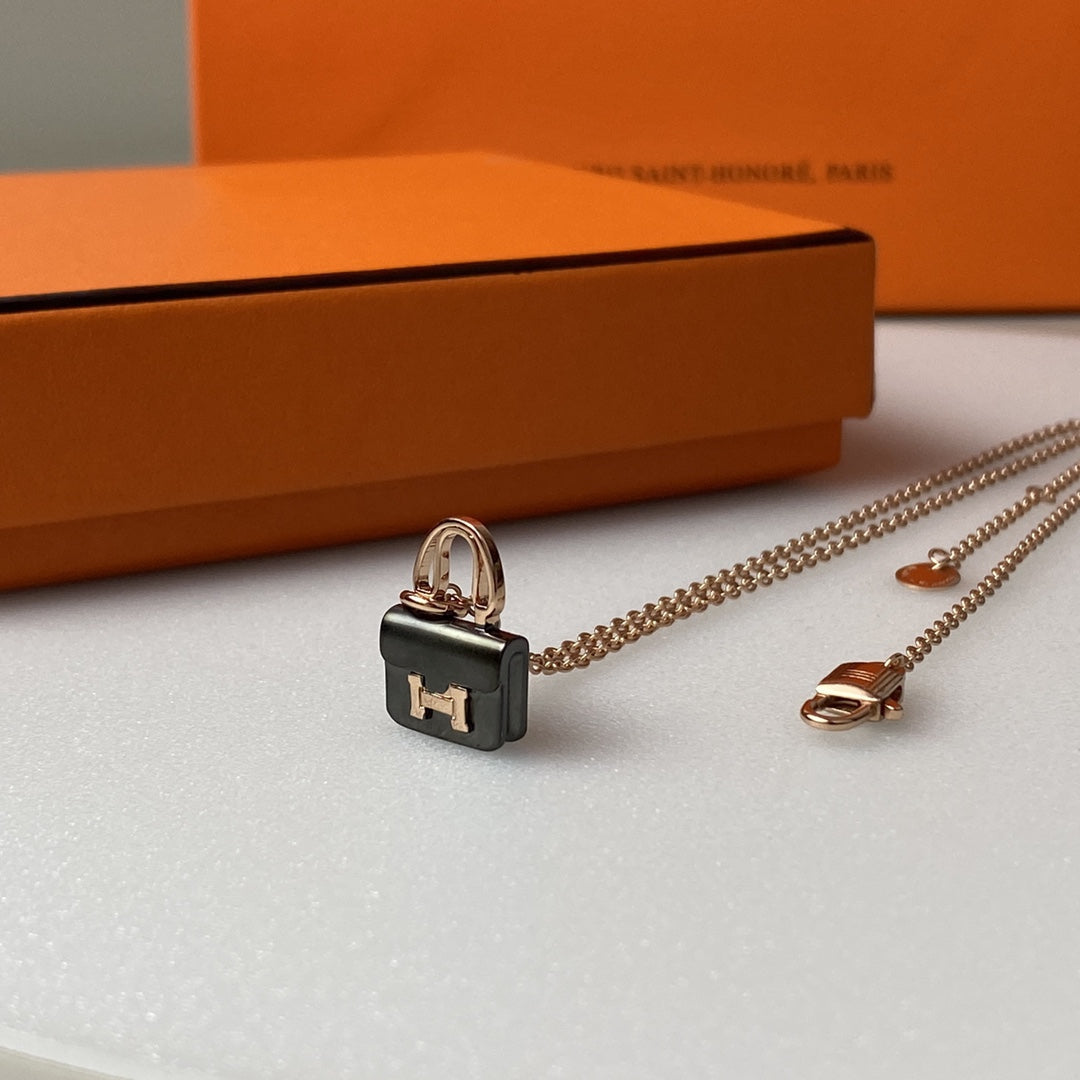 ¡®Moco¡¯CONSTANCE BLACK PEDANT PINK GOLD NECKLACE