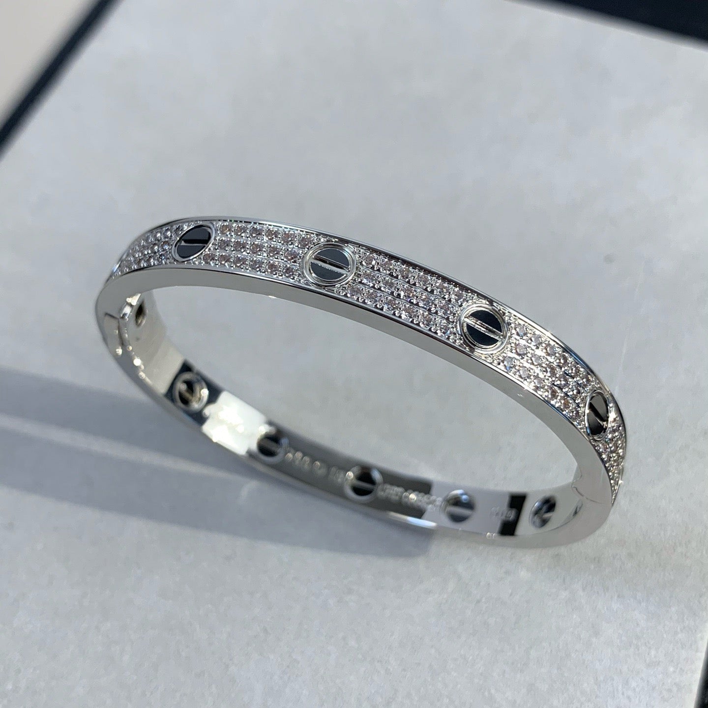 ¡®Moco¡¯LOVE BRACELET 6.1MM DIAMOND-PAVED CERAMIC