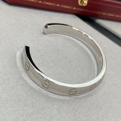 ¡®Moco¡¯LOVE BRACELET 6.1MM 1 DIAMOND OPEN CUFF