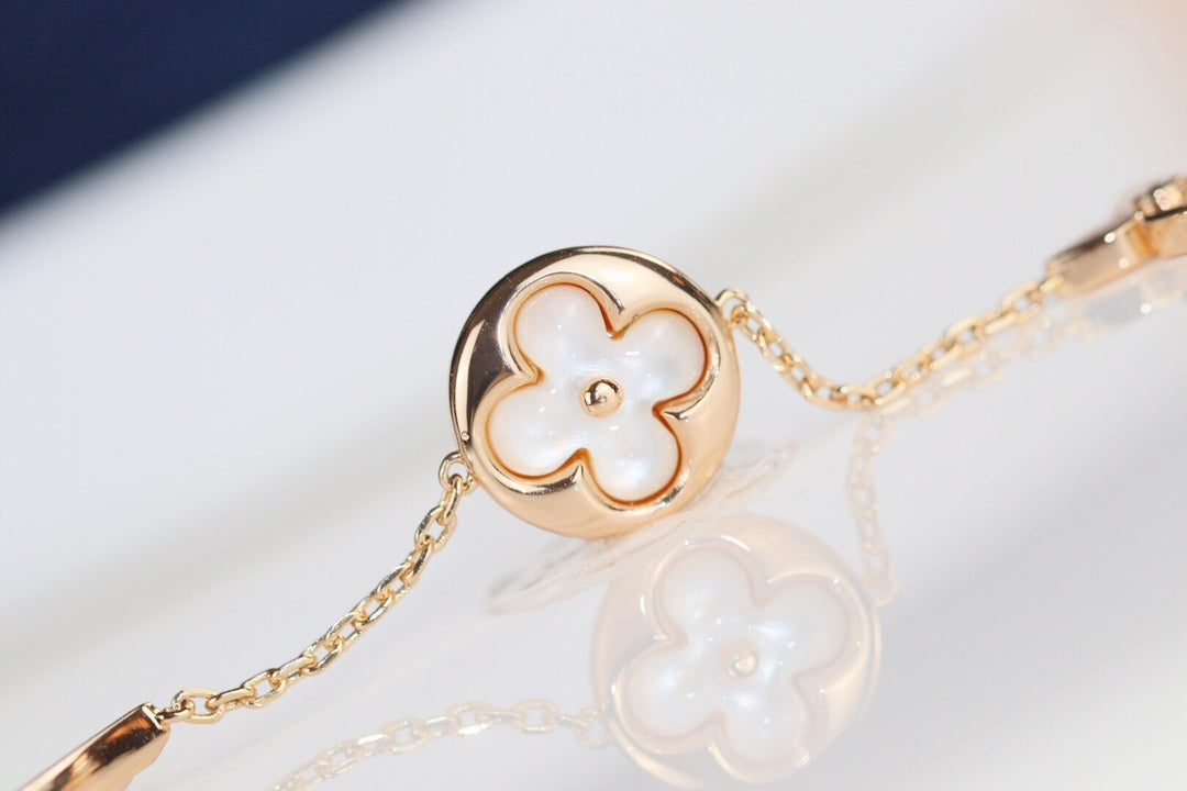 ¡®Moco¡¯LEAF CLOVER BRACELET