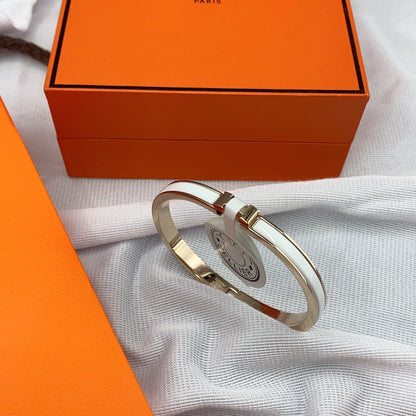 ¡®Moco¡¯CLASSIC HM CLIC WHITE 8MM ENAMEL BRACELET